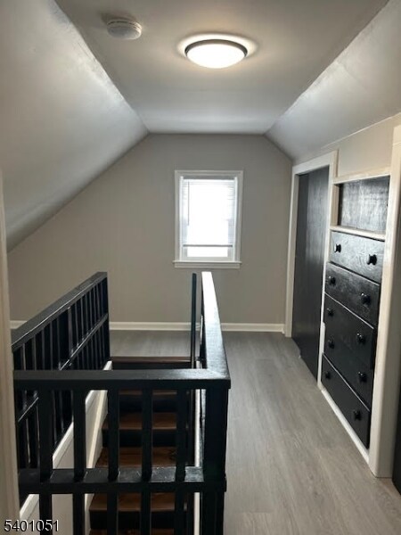 Building Photo - 1138 Raritan Rd