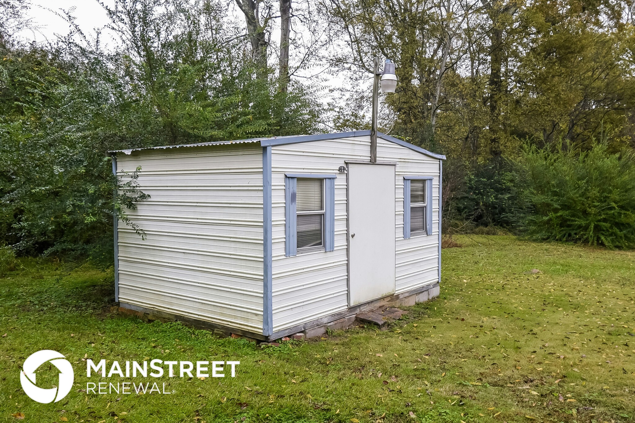 Building Photo - 1004 Delaney Dr