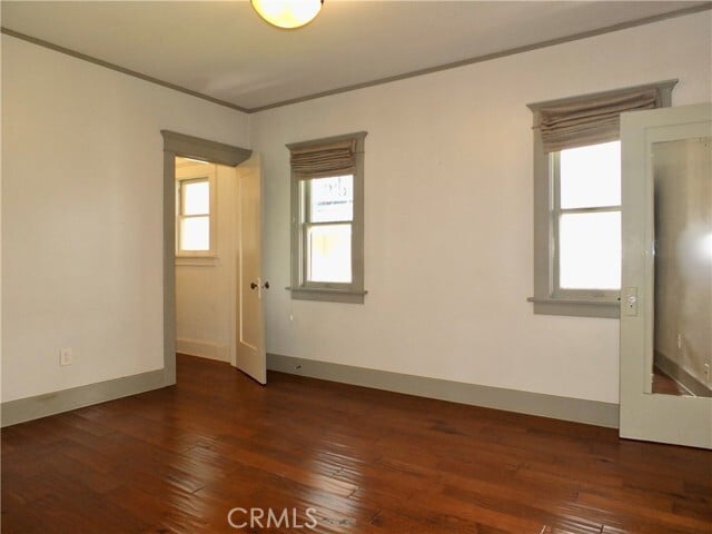 Building Photo - 353 Newport Ave