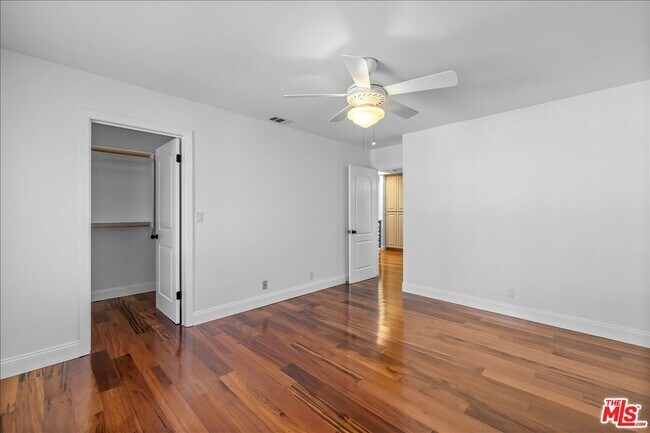 Building Photo - 1561 3rd St