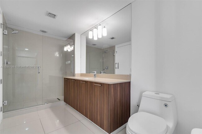 Building Photo - 5252 NW 85th Ave