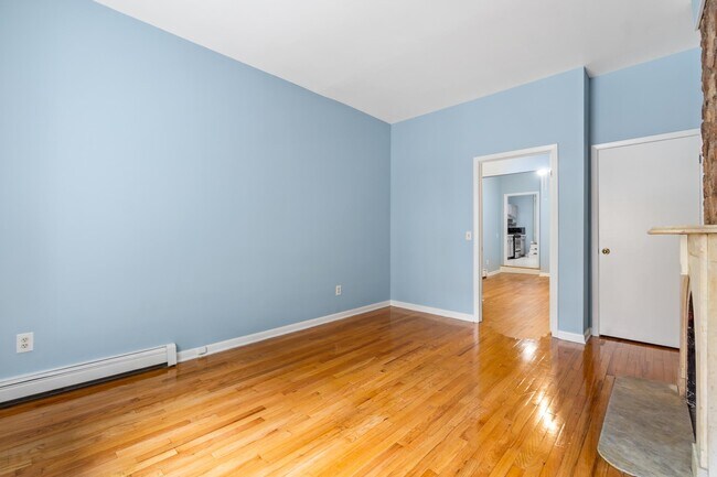 Building Photo - 511 Park Ave