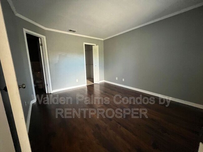 Building Photo - 4756 Walden Cir