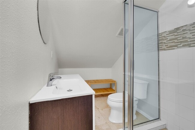 Building Photo - 1117 Harvard St