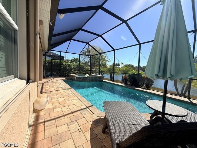 Building Photo - 3920 King Edwards St