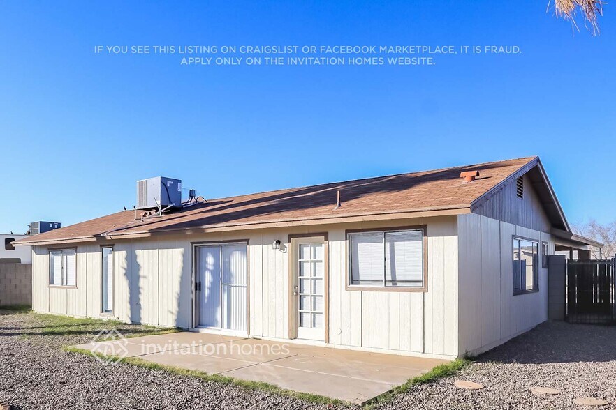 Building Photo - 8509 W Golden Ln