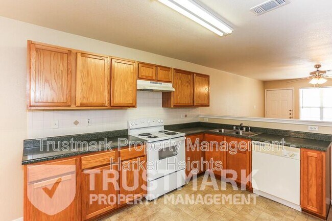Building Photo - 411 Brittney Way