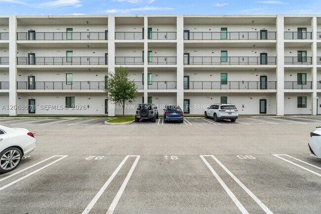 Building Photo - 8167 NW 41st St