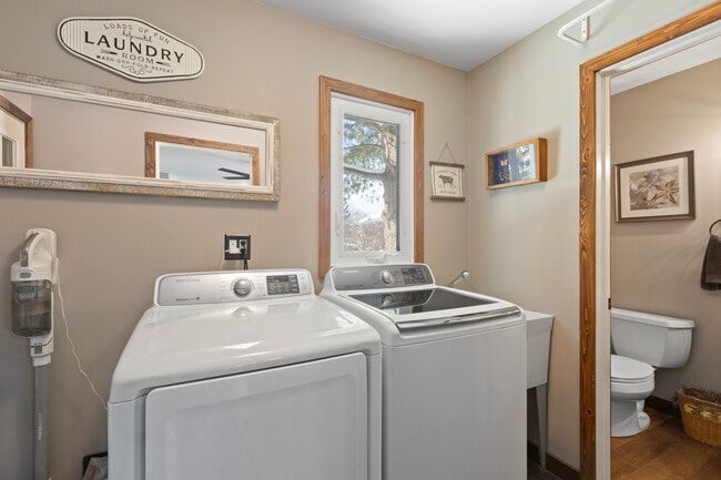 Building Photo - 155 Lee Ann Ln