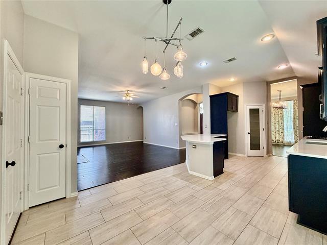 Building Photo - 1632 Castle Pines Dr