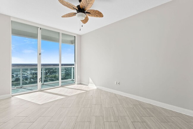 Building Photo - 3/3 Marina Grande on the Halifax Penthouse