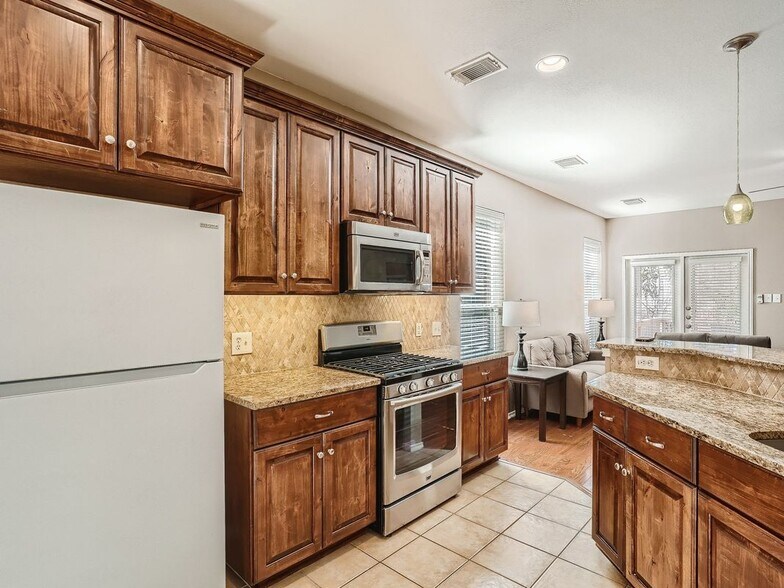 Building Photo - 3626 Cerulean Way