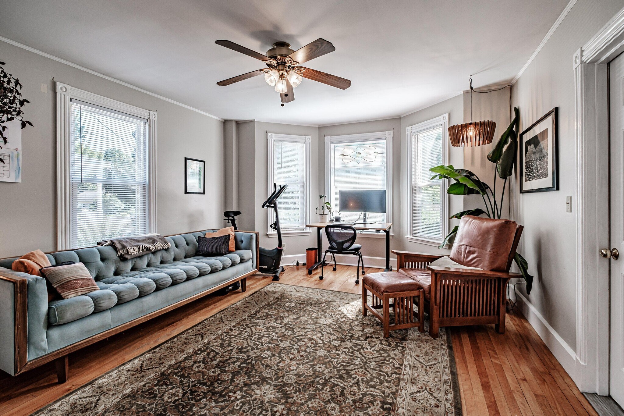 Building Photo - 35 Clinton St