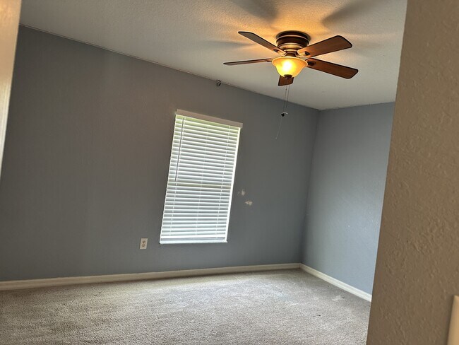 Building Photo - 4569 Balsey St
