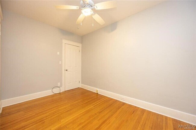 Building Photo - 114 Ashland Ave