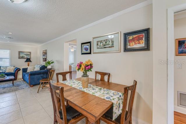 Building Photo - 13940 Joyce Dr