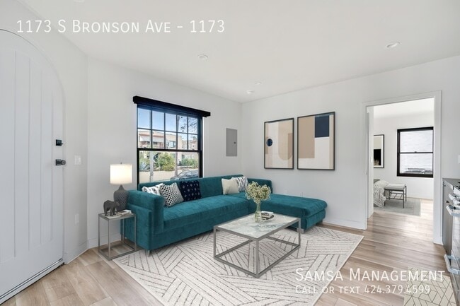 Building Photo - 1173 S Bronson Ave