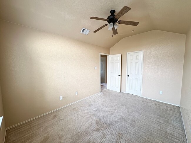 Building Photo - 4-Bedroom House for Rent in Killeen