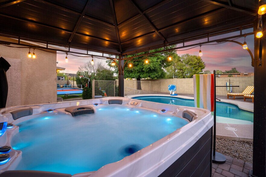 Building Photo - 24835 N 43rd Dr