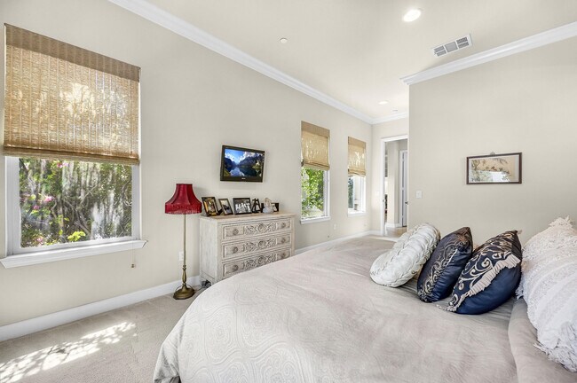 Building Photo - 81569 Corte Monteleon