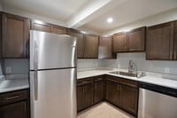 Building Photo - 110 Lark St