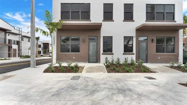 Building Photo - 13390 SW 251st Terrace