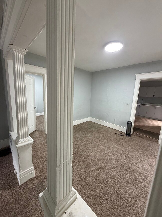 Building Photo - 59 Laser St