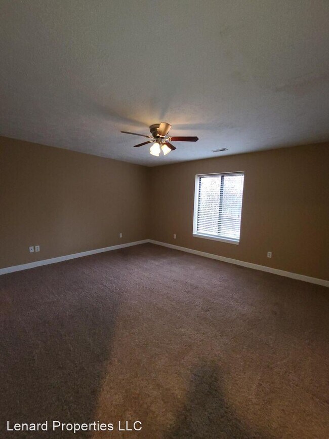 Building Photo - 5 br, 3 bath House - 204 Wildwood Ave,