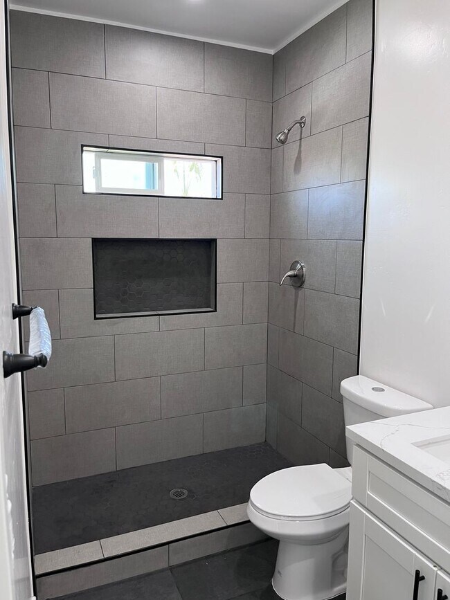 Building Photo - 5215-5217 Catoctin Drive