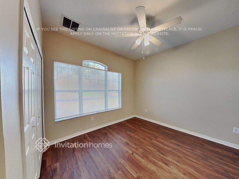 Building Photo - 11208 Shelter Cove Loop