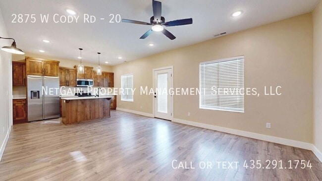 Building Photo - 2875 W Cody Dr
