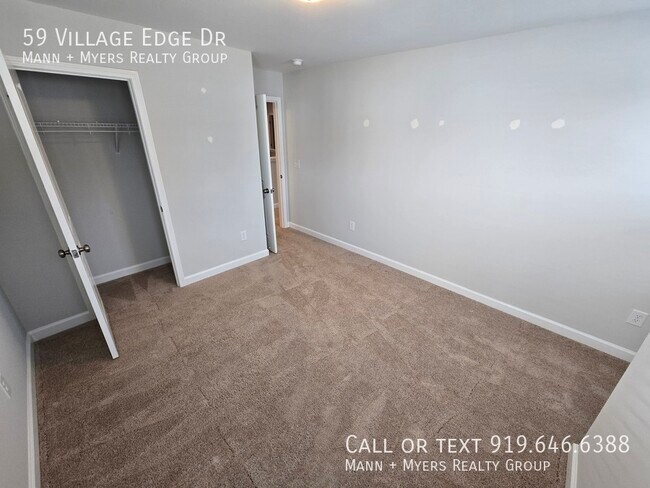 Building Photo - 59 Village Edge Dr