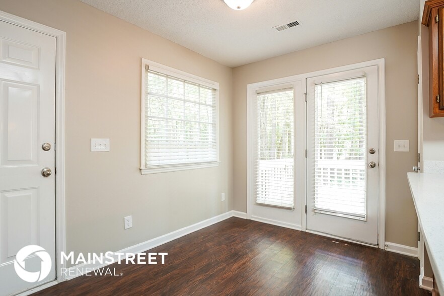 Building Photo - 3600 Hopper St