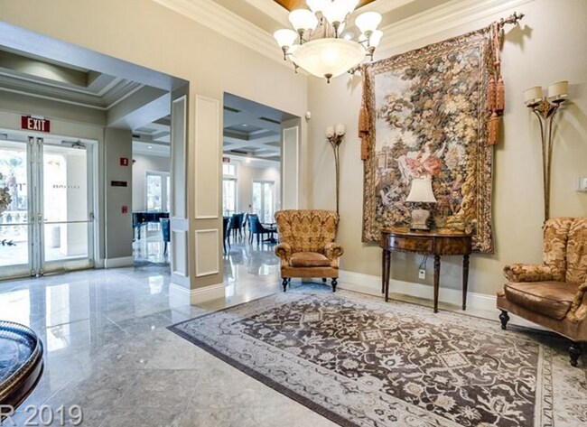 Building Photo - 270 E Flamingo Rd