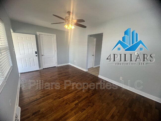 Building Photo - 2612 Vine Ct