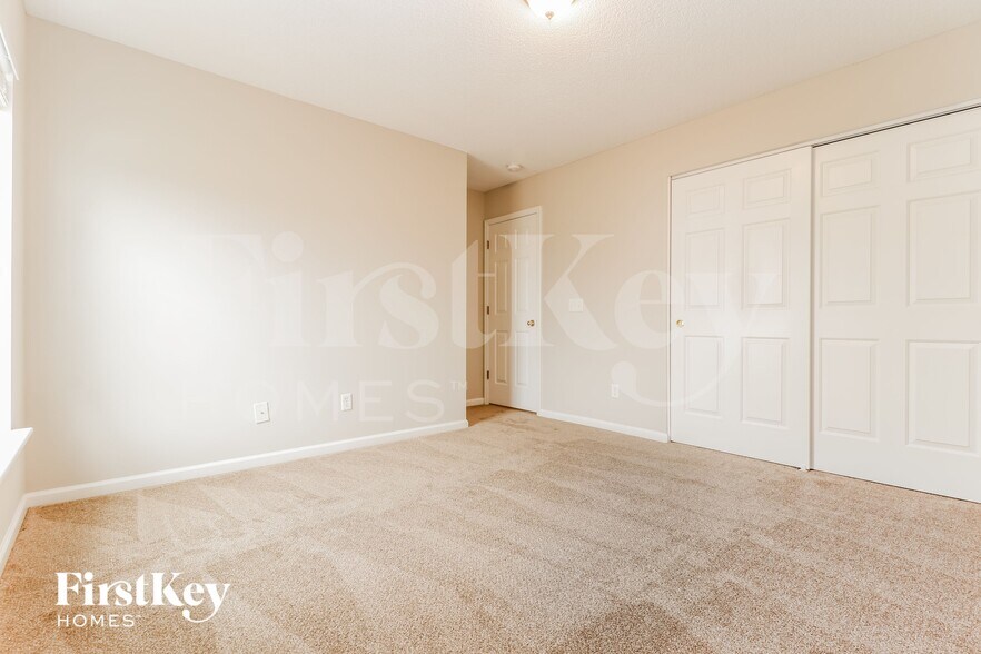 Building Photo - 308 Crossandra Ave