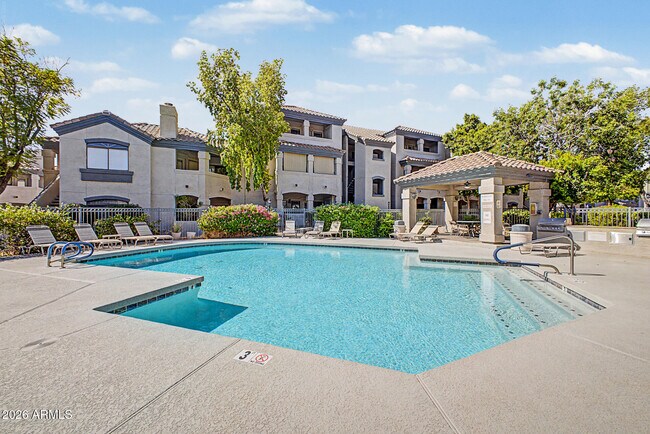 Building Photo - 15095 N Thompson Peak Pkwy