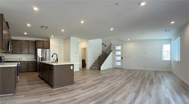 Building Photo - 2647 Kindswood St