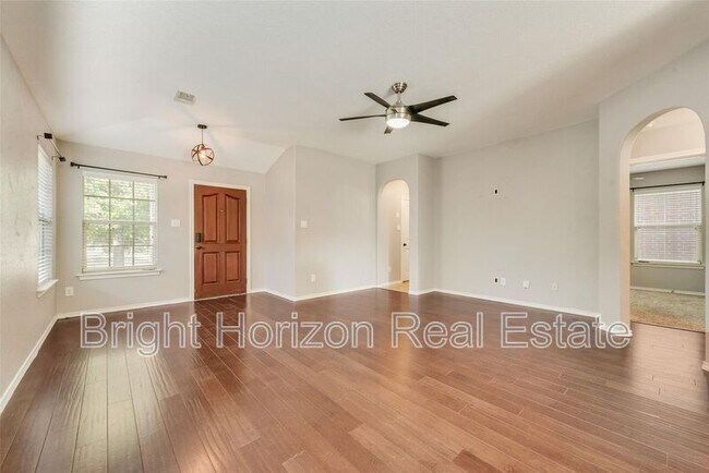 Building Photo - 5160 Britton Ridge Ln