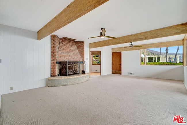 Building Photo - 26636 Latigo Shore Dr