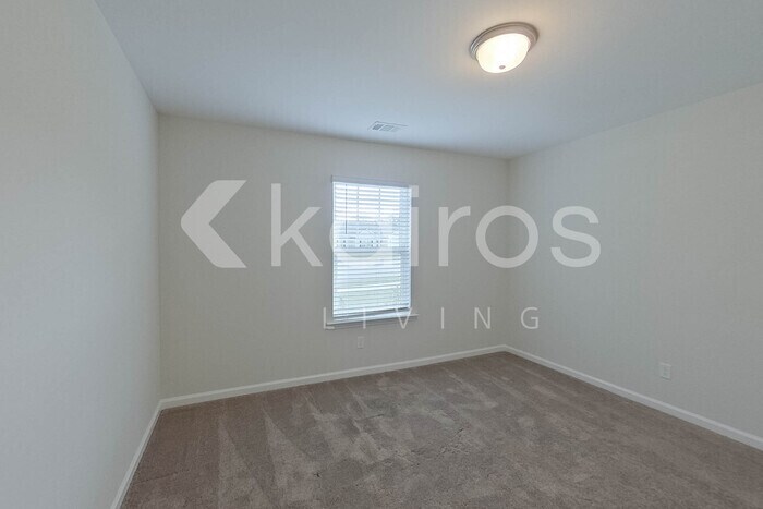 Building Photo - 108 St Phillip Wy