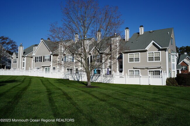 Building Photo - 192 Tarpon Dr