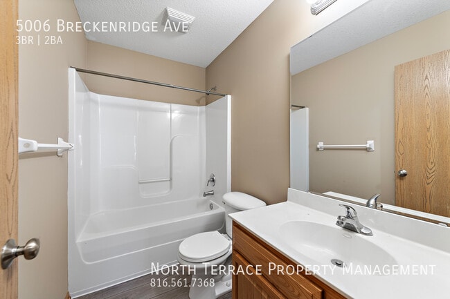Building Photo - Use your RENT SPECIAL to lower your monthl...