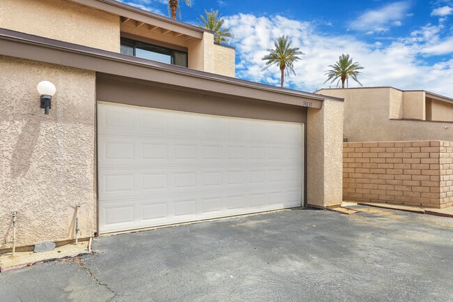 Building Photo - 74237 Catalina Way