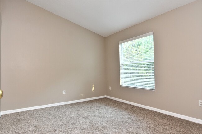 Building Photo - 11037 Black Swan Ct