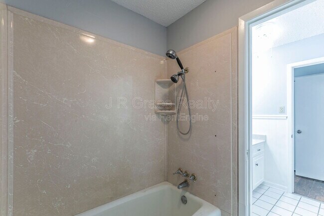 Building Photo - 4106 New Copeland Rd