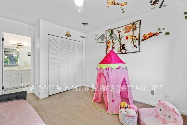 Building Photo - 5246 Hebrides Ct