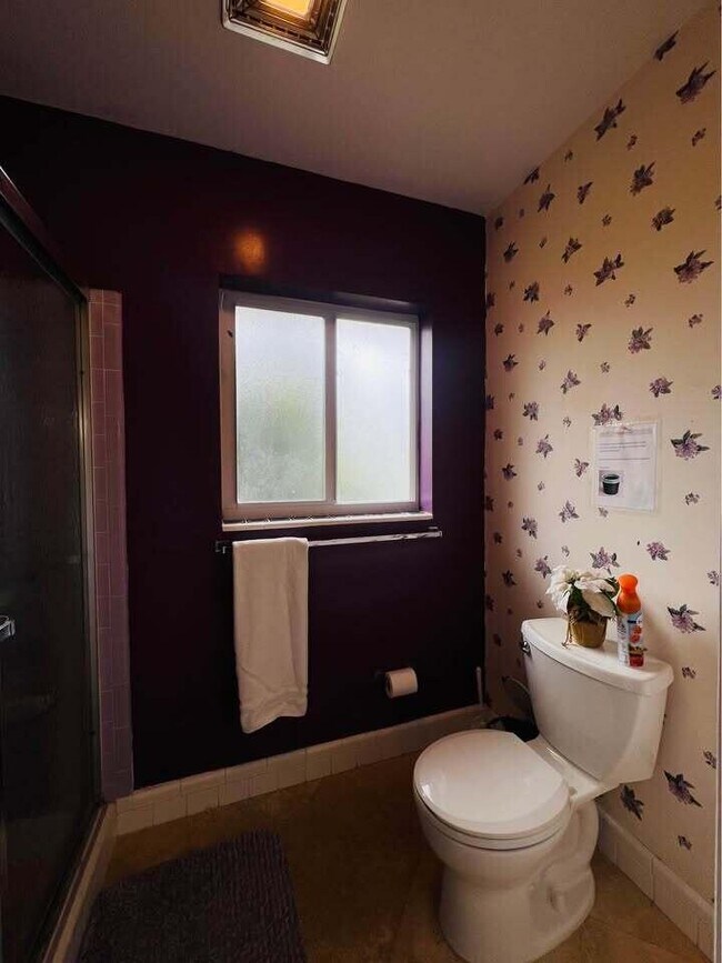 Building Photo - 7834 Edgewater Dr