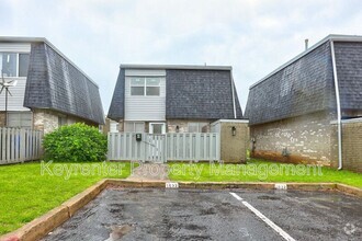 Building Photo - 1632 Glenn Bo Dr