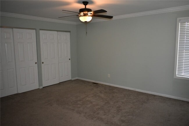 Building Photo - 16407 Westglen Farms Dr